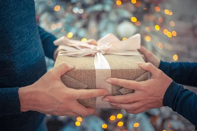 10 astuces pour optimiser la revente de vos cadeaux de Noël
