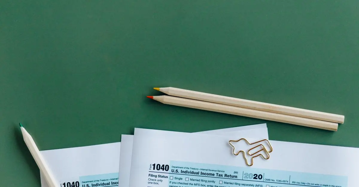 La fiscalité de la revente d'articles de Noël expliquée