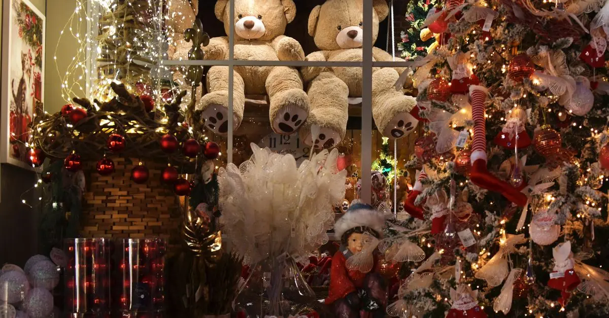 Comment choisir les articles de Noël rentables à revendre